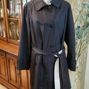 RAINCOAT Worn Twice!  DRESS BARN